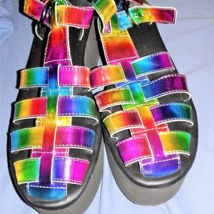Yru new chariot sandals